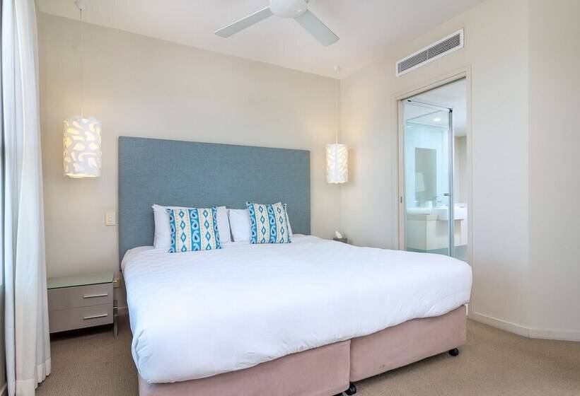 آپارتمان 2 خوابه, 201 Lake Street