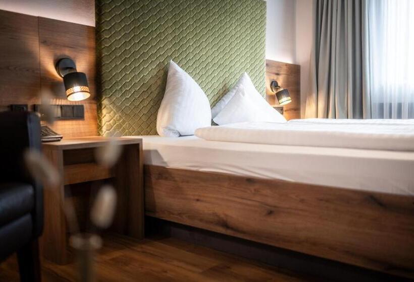 חדר סטנדרט עם מרפסת, Alpinresort Stubaierhof S