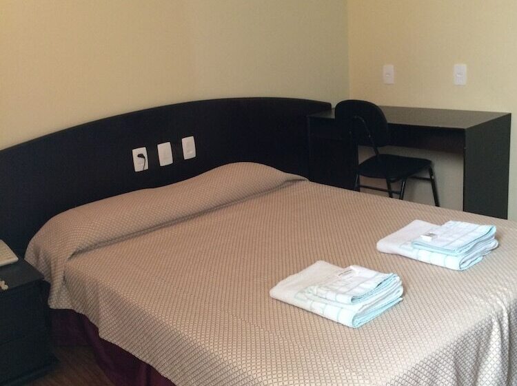 اتاق استاندارد یک نفره, Americano