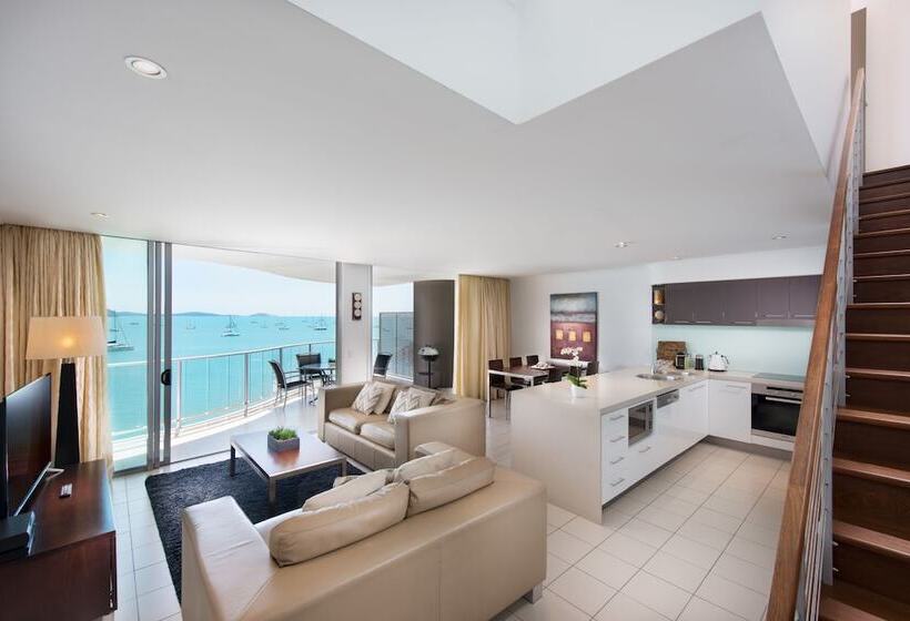 דירת פנטהאוז 2 חדרי שינה, At Marina Shores