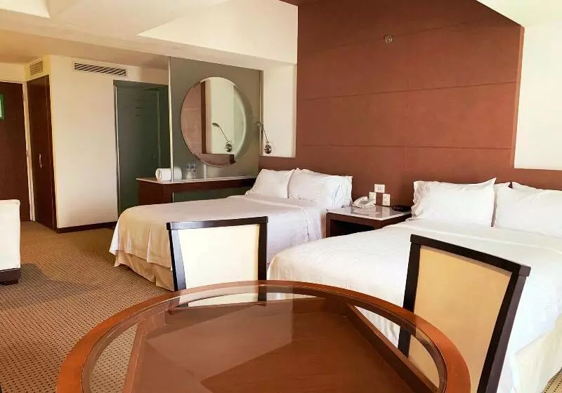 ジュニアスイート, Bel Air Business Salamanca, Trademark By Wyndham