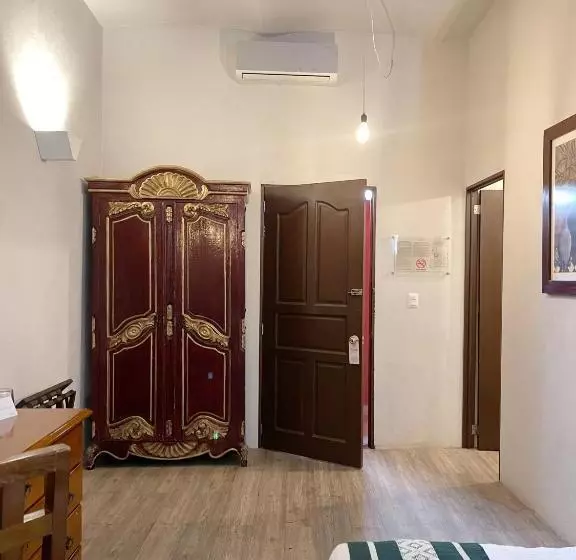 اتاق لوکس با بالکن, Casona Oaxaca