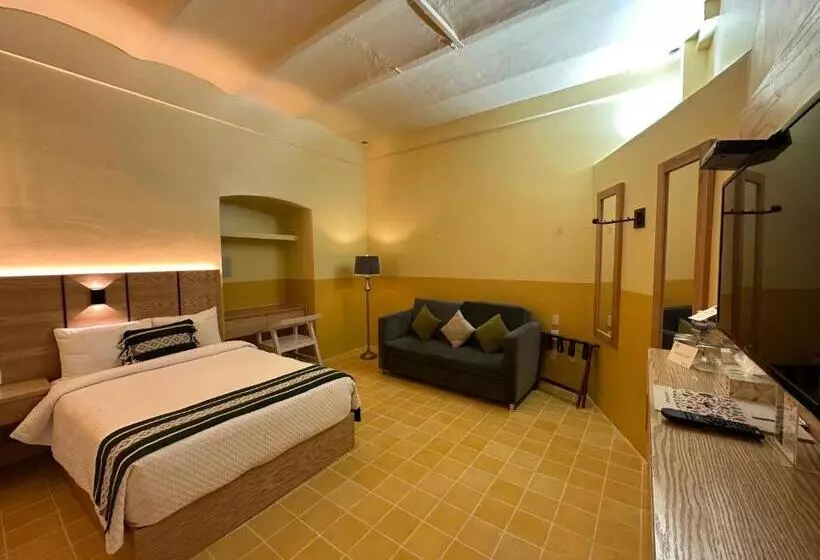 اتاق لوکس با بالکن, Casona Oaxaca