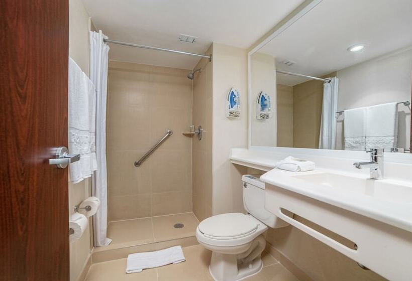Quarto Estandar 2 Camas Casal, City Express By Marriott Tula