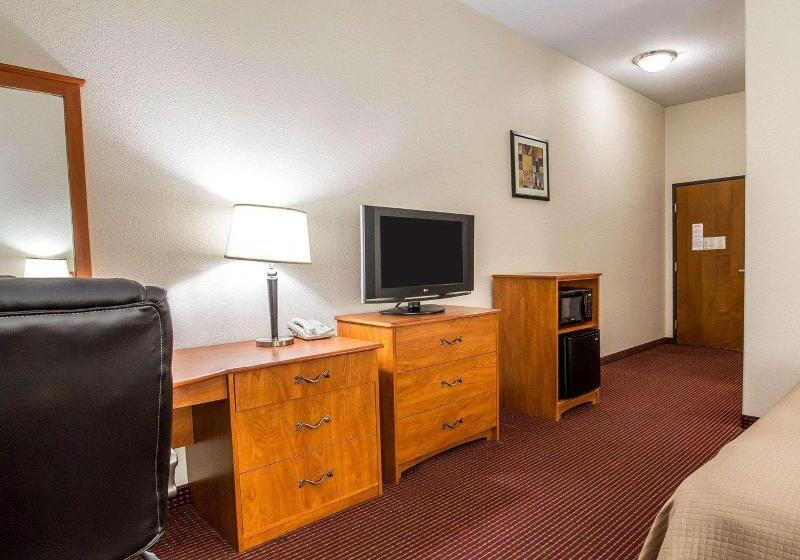 带大床的标准间, Econo Lodge Inn & Suites Beaumont