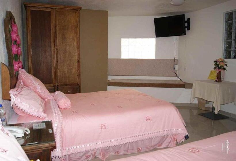 חדר סטנדרט לארבעה, El Refugio