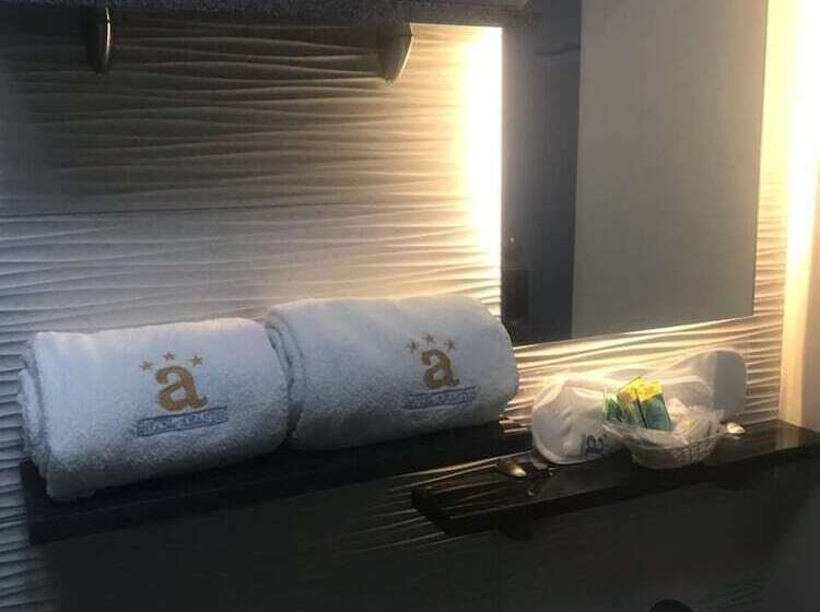 标准间, Expo Abastos