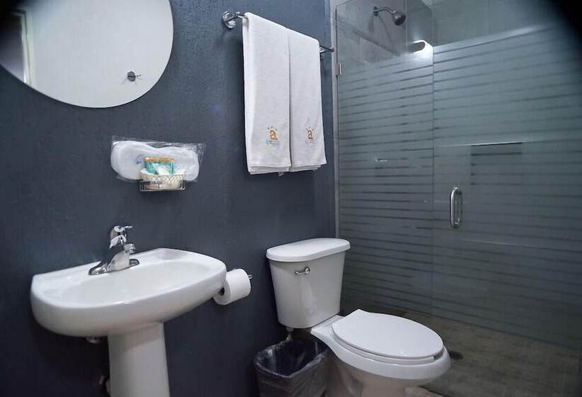 Habitació Estàndard, Expo Abastos