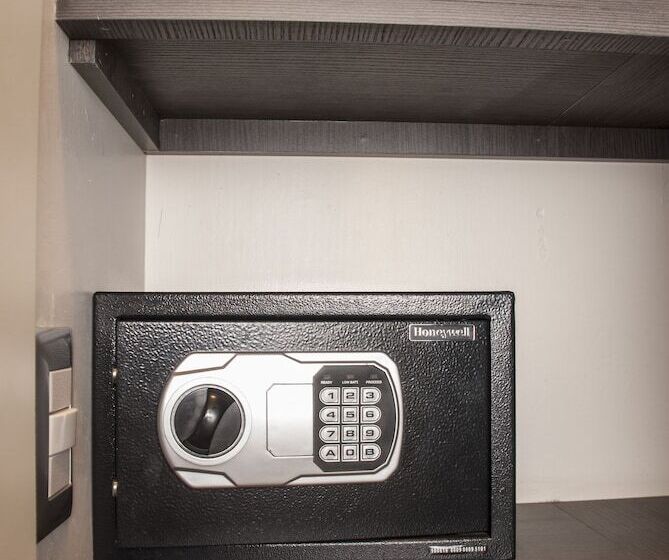 标准间, Expo Abastos