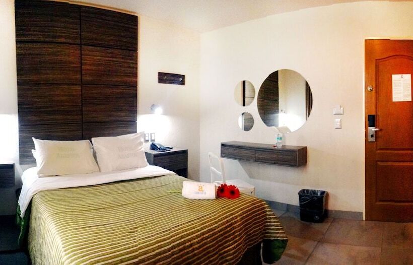 标准间, Expo Abastos