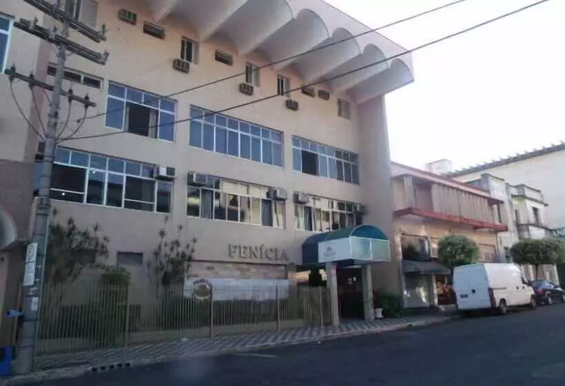 اتاق استاندارد سه نفره, Fenicia Palace