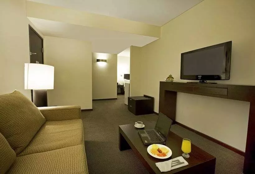 ジュニアスイート, Fiesta Inn Tepic