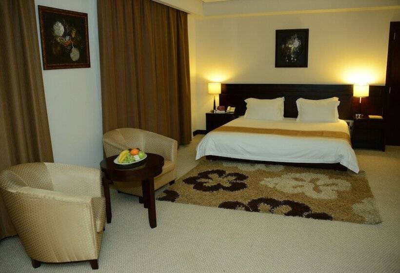 اتاق لوکس, Monroe Hotel & Suites