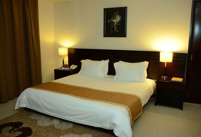 اتاق لوکس, Monroe Hotel & Suites