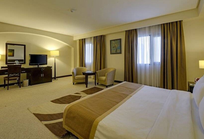 اتاق لوکس, Monroe Hotel & Suites