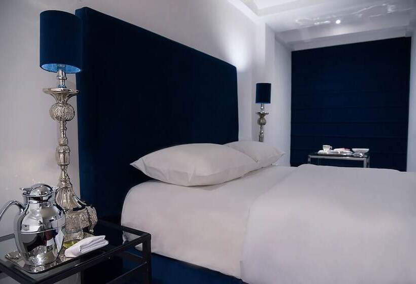 غرفة قياسية, Palacio Julio