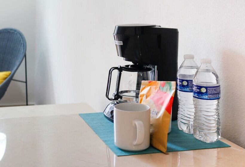 带大床的高级房间, Plaza Pelicanos Club Beach Resort All Inclusive