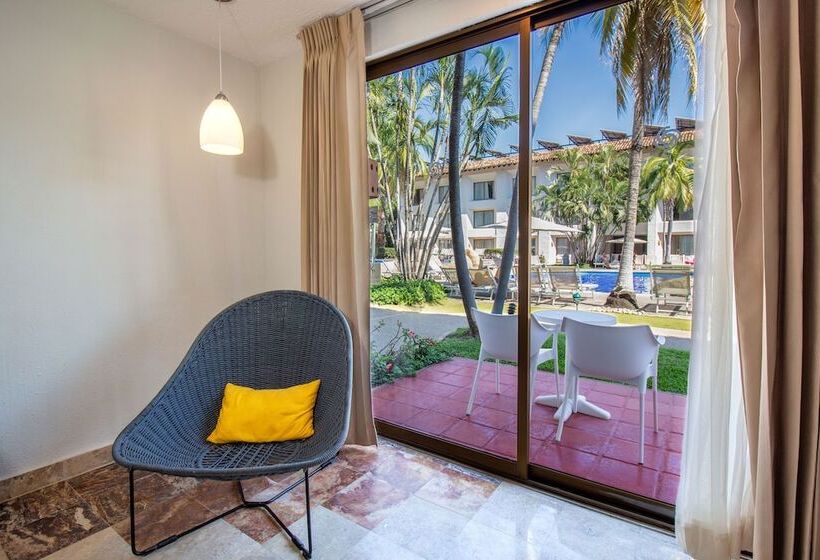 带大床的高级房间, Plaza Pelicanos Club Beach Resort All Inclusive