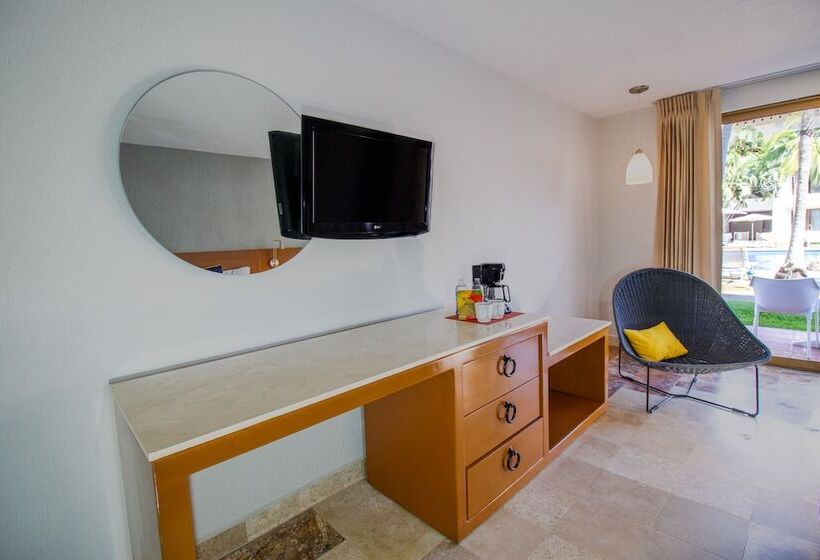 Номер Superior Кровать Кинг, Plaza Pelicanos Club Beach Resort All Inclusive