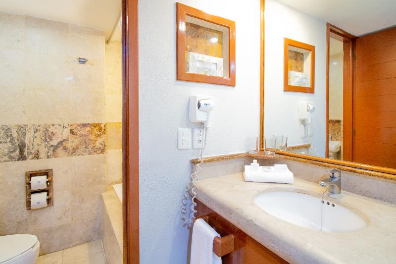 带大床的标准间, Plaza Pelicanos Club Beach Resort All Inclusive