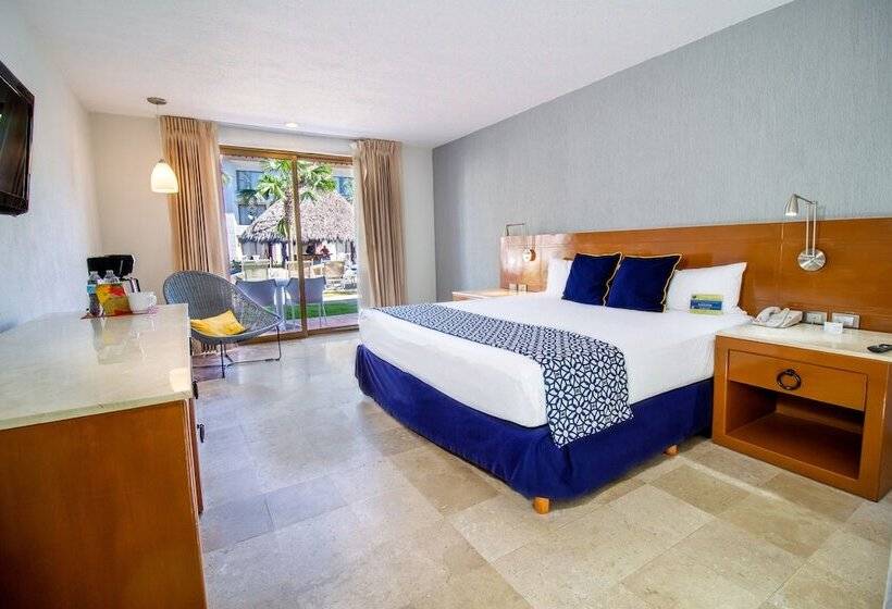 带大床的高级房间, Plaza Pelicanos Club Beach Resort All Inclusive