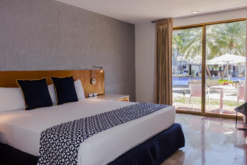 带大床的高级房间, Plaza Pelicanos Club Beach Resort All Inclusive