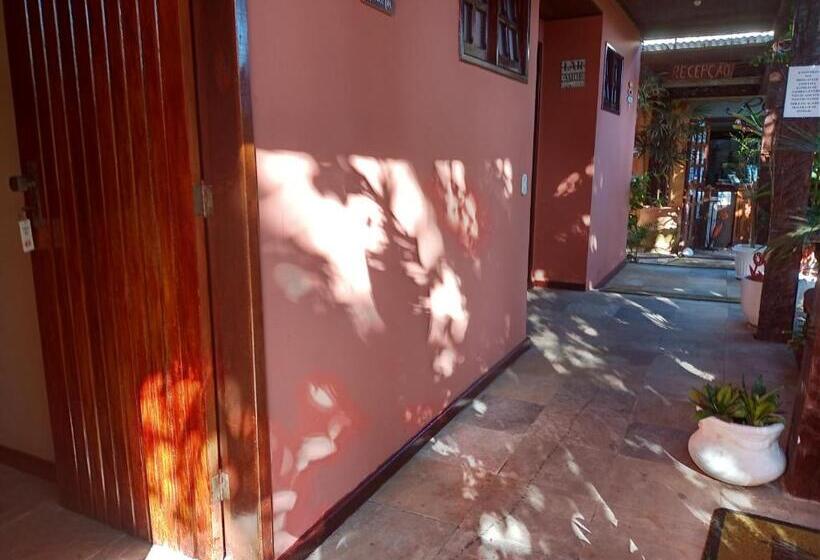 غرفة قياسية ثلاثية, Pousada Mar A Mar