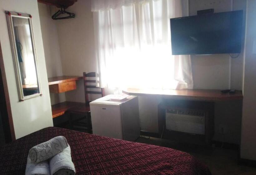 غرفة قياسية ثلاثية, Pousada Mar A Mar