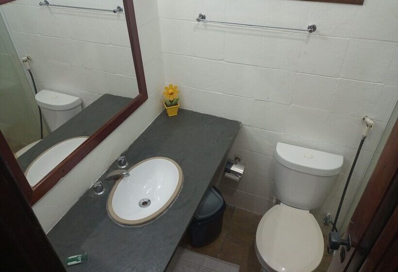 غرفة قياسية ثلاثية, Pousada Mar A Mar