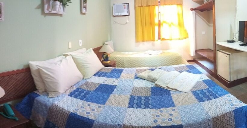 غرفة قياسية ثلاثية, Pousada Mar A Mar