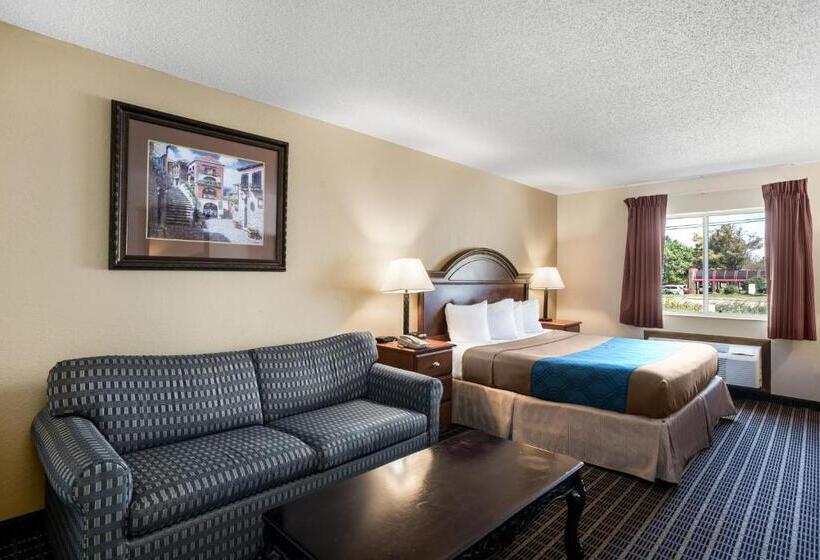 Стандартный Номер Кровать Кинг, Rodeway Inn