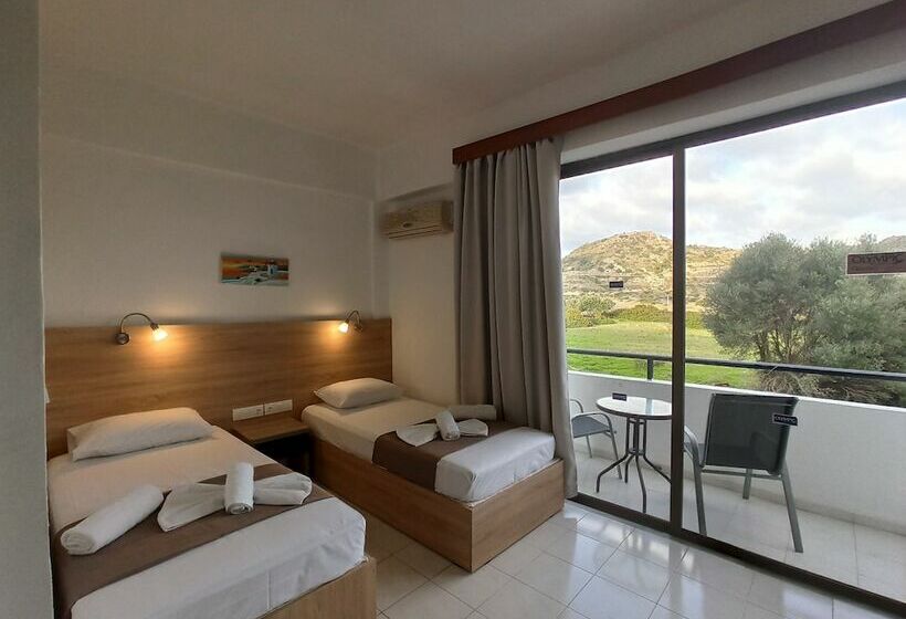 エコノミールーム, Sotirakis