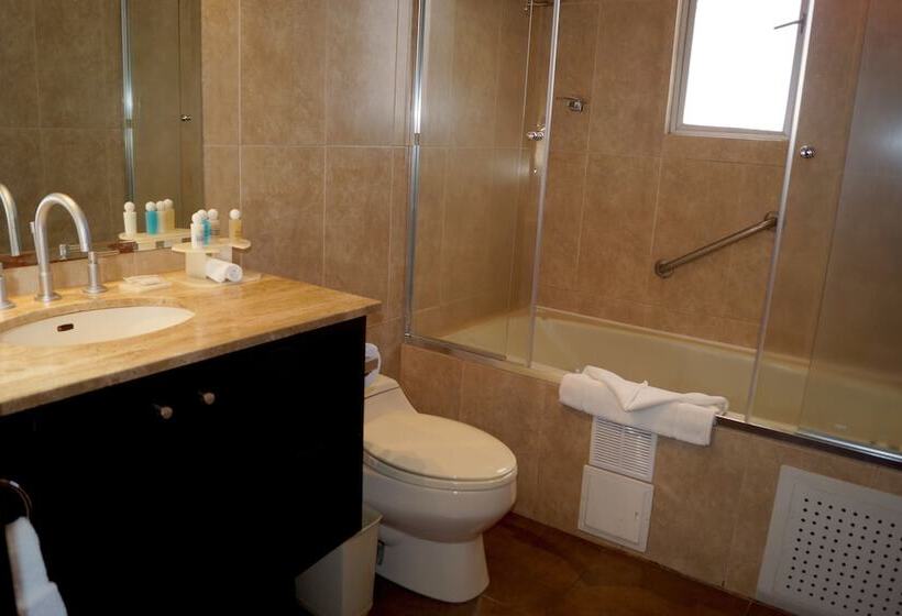 デラックスルーム, Stubel Suites & Cafe