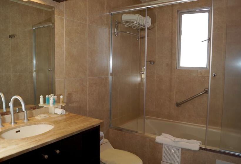 デラックスルーム, Stubel Suites & Cafe