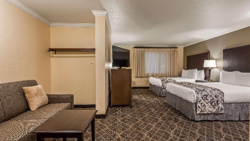 デラックスルーム, Stubel Suites & Cafe