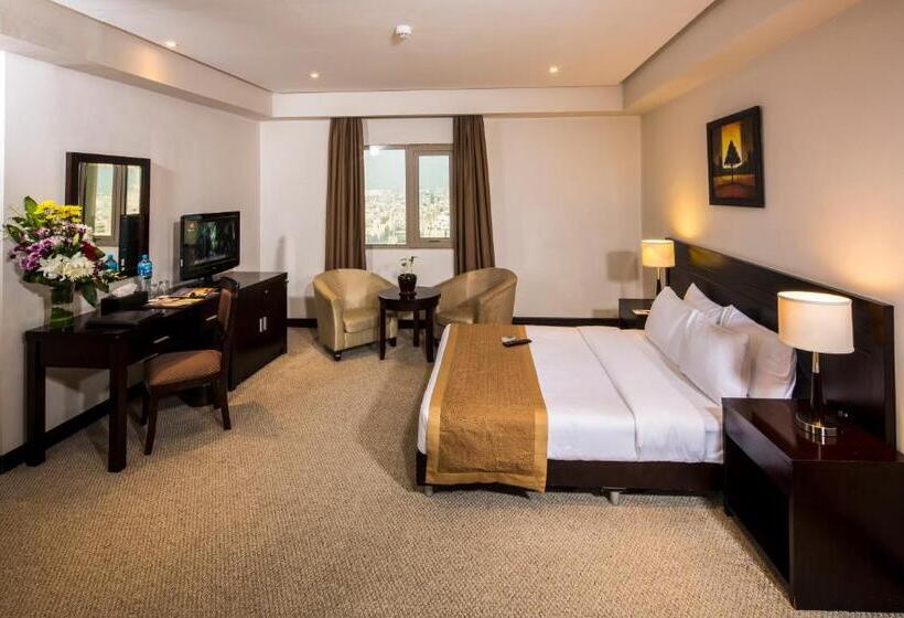 اتاق استاندارد با تخت بزرگ, Monroe Hotel & Suites