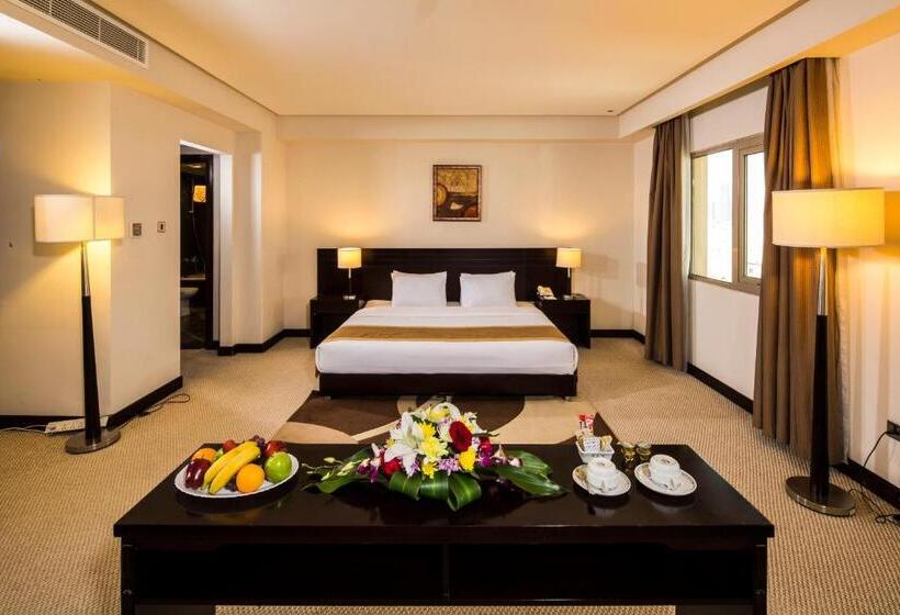 اتاق استاندارد با تخت بزرگ, Monroe Hotel & Suites