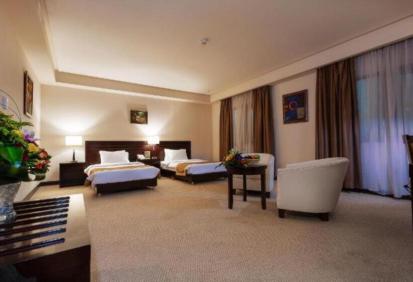 اتاق لوکس, Monroe Hotel & Suites