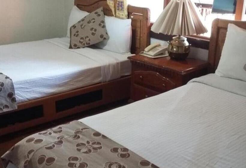 Семейное Бунгало, Revi Inn