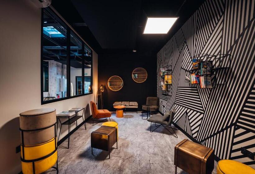 Студия Стандарт, Cowool Avignon