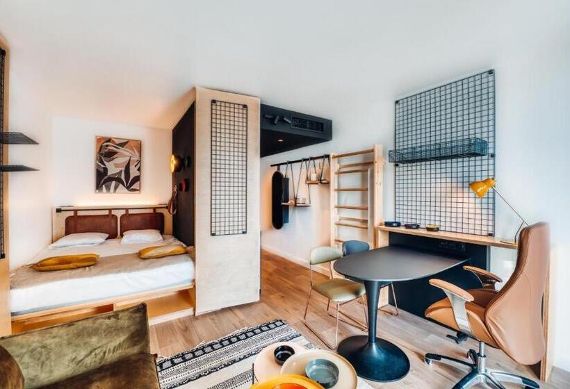 Студия Стандарт, Cowool Avignon