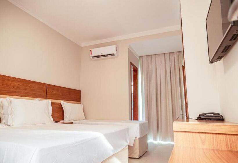 غرفة قياسية ثلاثية, Orquideas Praia