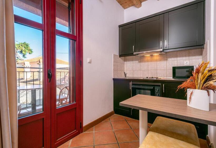 スーペリアールーム, The Varos Residences