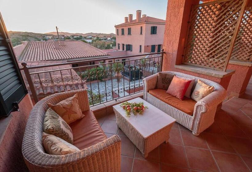 ２ベッドルームアパートメント, The Varos Residences