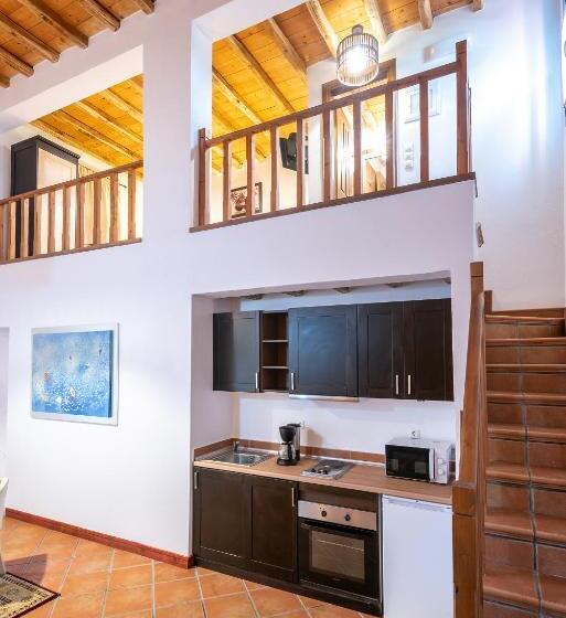 ２ベッドルームアパートメント, The Varos Residences