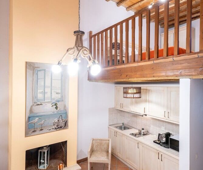 ２ベッドルームアパートメント, The Varos Residences