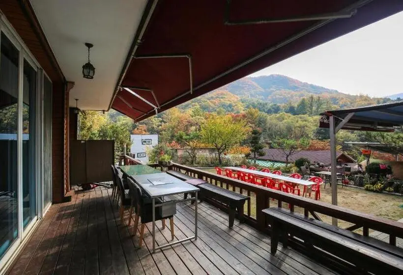 ファミリールーム, Sambatgol Pension