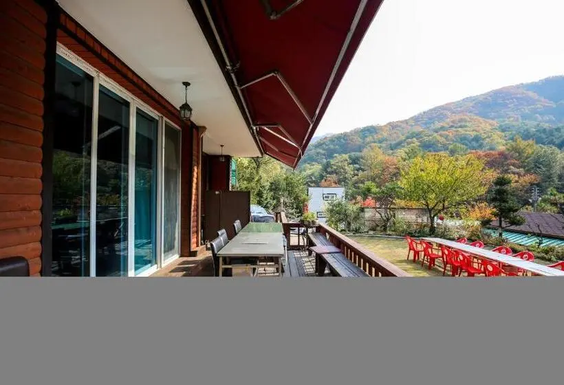 ファミリールーム, Sambatgol Pension
