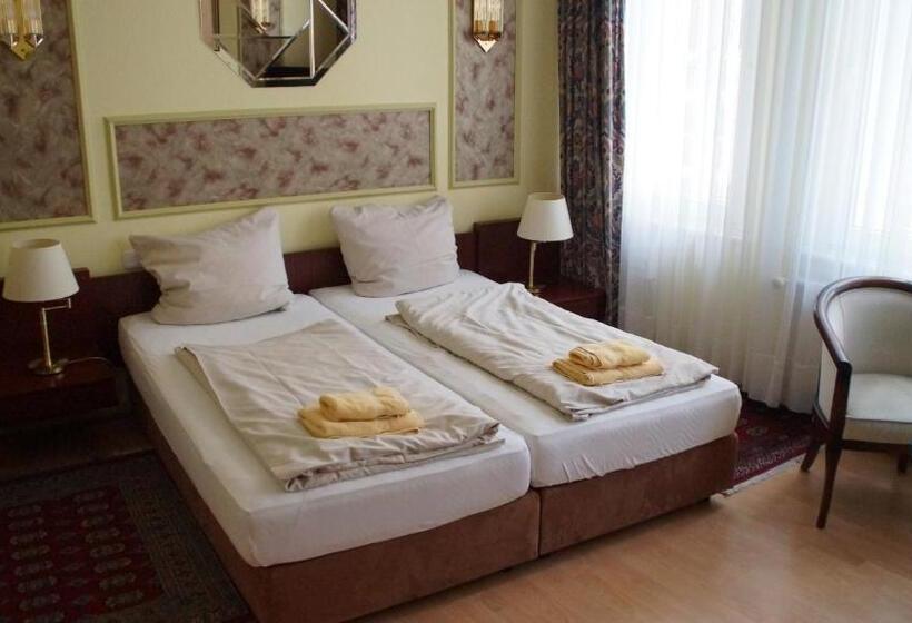 スタンダードルーム, Alt Lüneburger Kutscherstuben