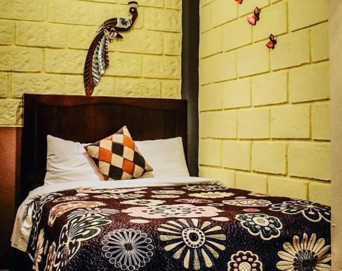 标准间, El Sueño De Quetzalcoatl